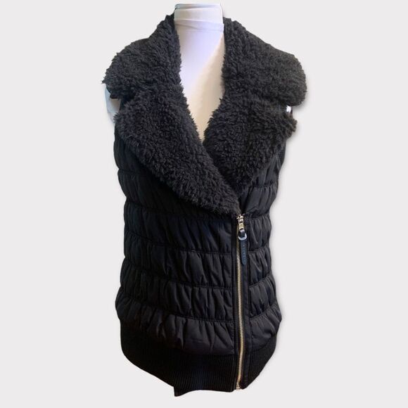 Calvin Klein Vest NWT $90 Performance Puffer Insulated Faux Fur Neck Womens Sz M - Picture 1 of 14